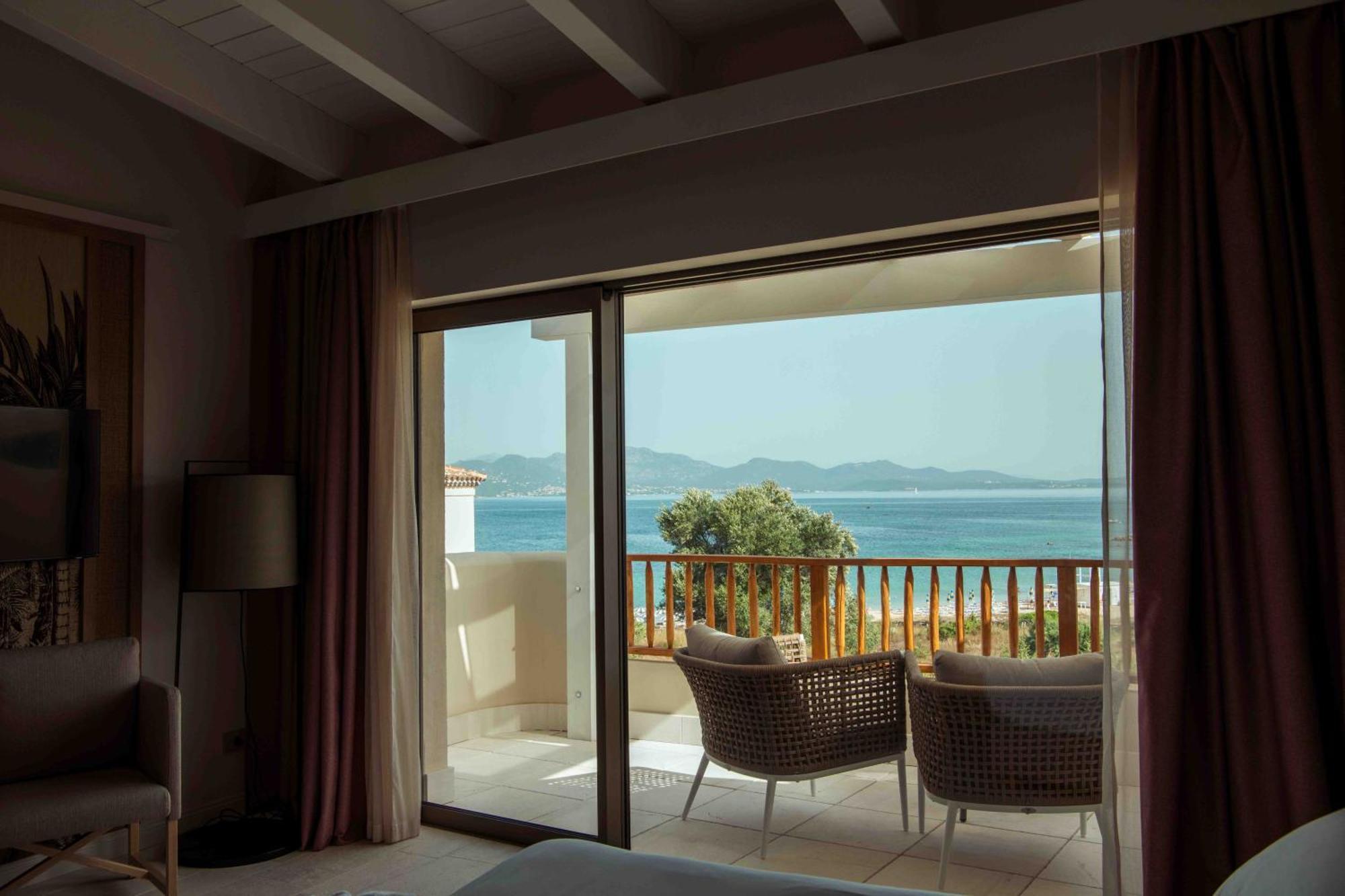 Cala Cuncheddi - Vretreats Hotel Olbia Buitenkant foto