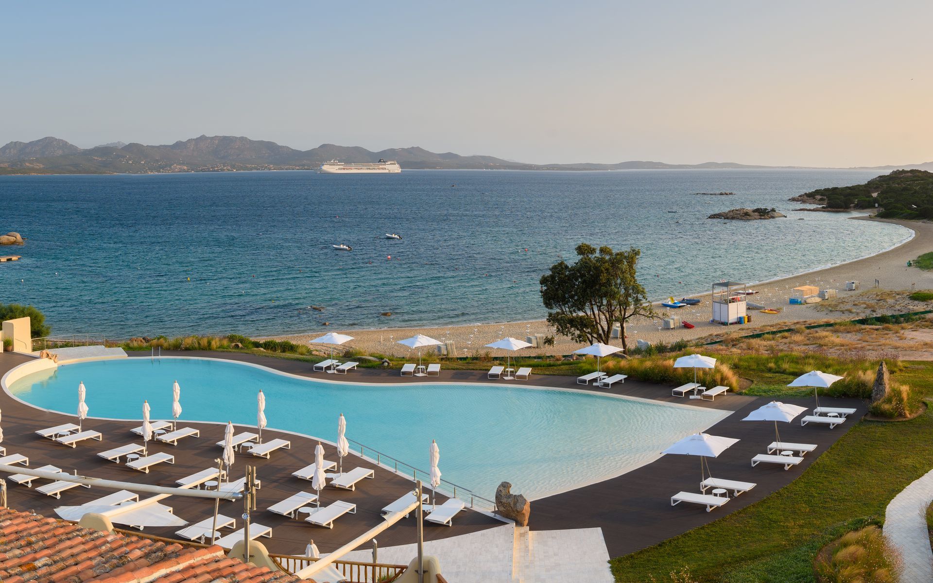 Cala Cuncheddi - Vretreats Hotel Olbia Buitenkant foto