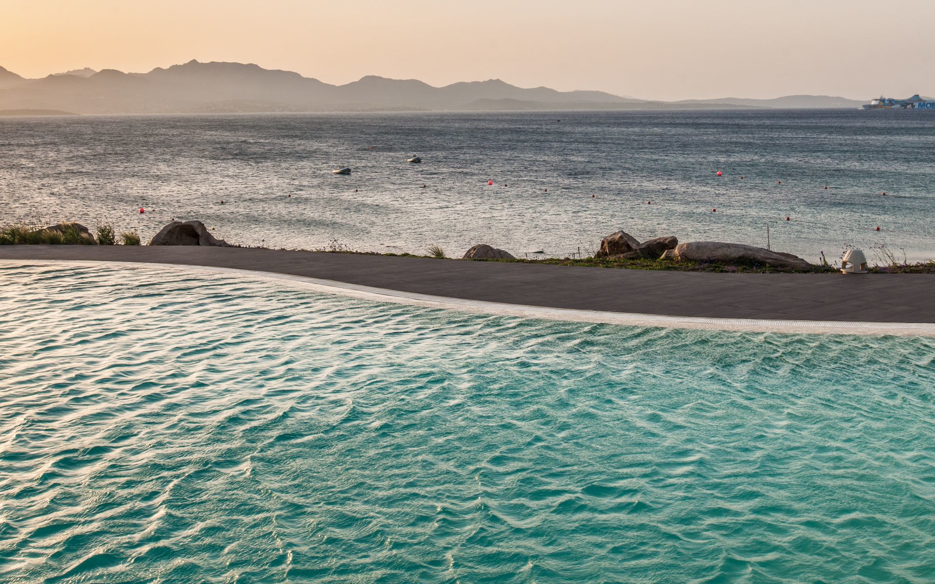 Cala Cuncheddi - Vretreats Hotel Olbia Buitenkant foto